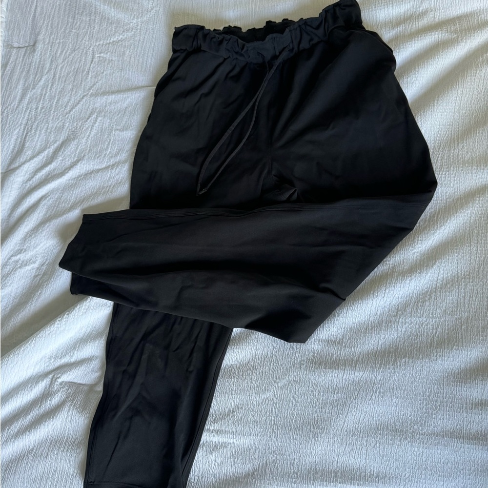 Lululemon Pant 8
